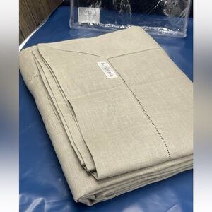 $180 SFERRA Festival 902 Linen Oblong Hemstitched Tablecloth 66x86" , Natural